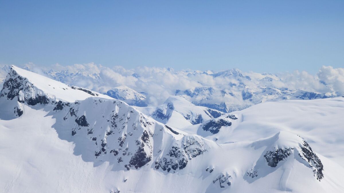 Extreme Points of India