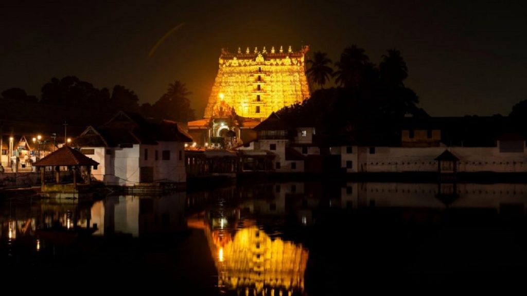 Guide to Sree Padmanabhaswamy Temple: History, Dress Code, Timings