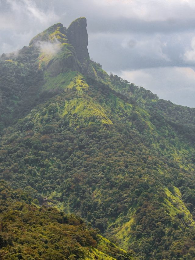 Places to visit near Mumbai within 300 Km